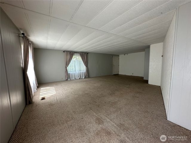11615 Nisqually Park Loop SE, Olympia, WA 98513