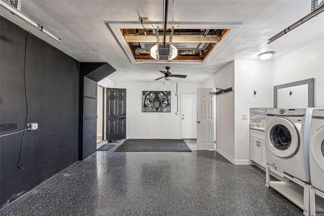 2000 57TH STREET N, St Petersburg, FL 33710