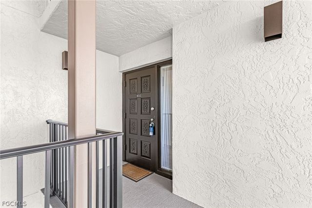 4100 Steamboat BEND E 402, Fort Myers, FL 33919