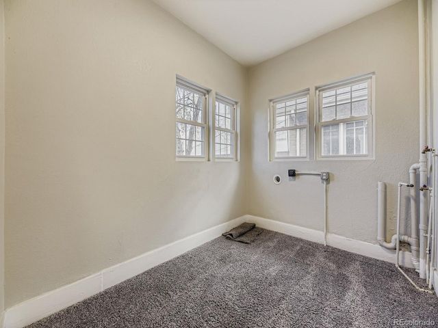 1636 Irving St, Denver, CO 80204