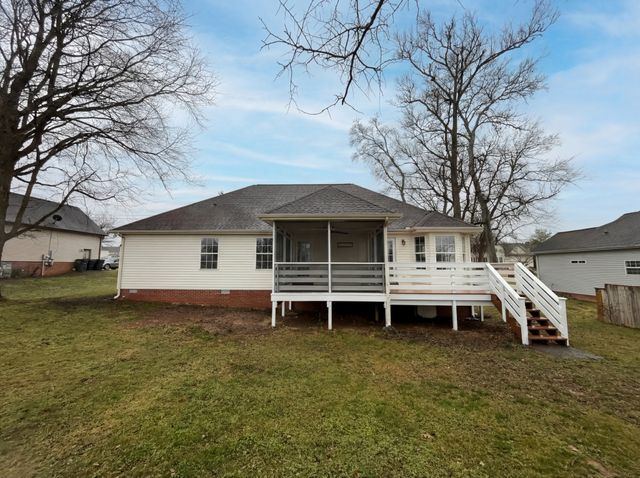 403 Buckingham Blvd, Gallatin, TN 37066
