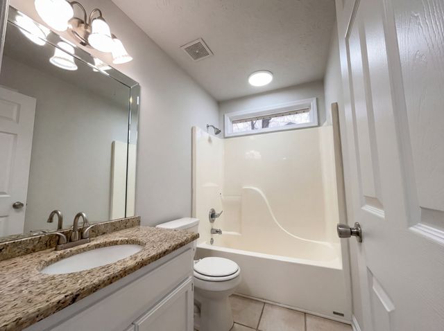 403 Buckingham Blvd, Gallatin, TN 37066
