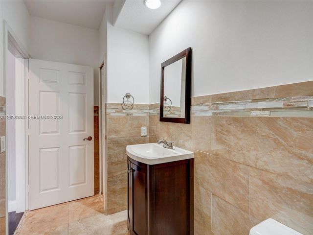 3123 NW 101st Pl 3123, Doral, FL 33172