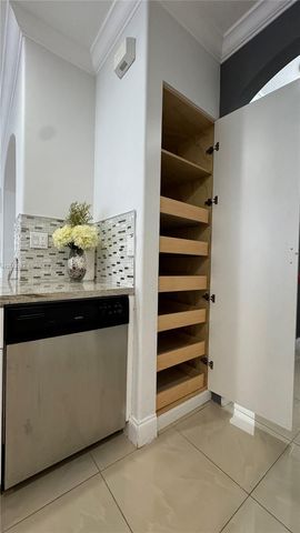 3123 NW 101st Pl 3123, Doral, FL 33172