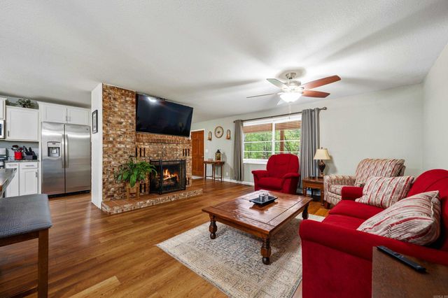 335 Cimmaron Street, Hot Springs, AR 71913