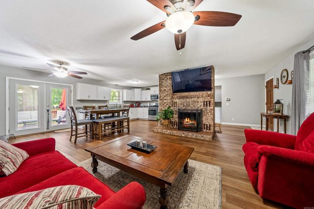 335 Cimmaron Street, Hot Springs, AR 71913