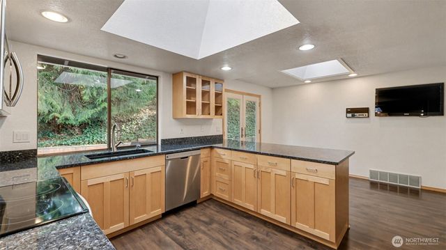 9628 123rd Avenue SE, Renton, WA 98056