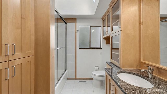 9628 123rd Avenue SE, Renton, WA 98056