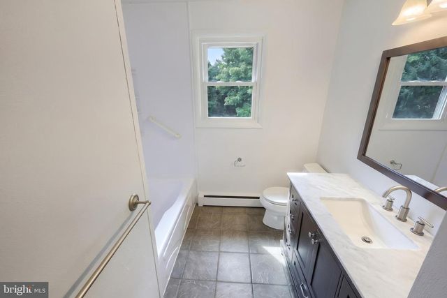 230 KIRSTA LN, Dallastown, PA 17313