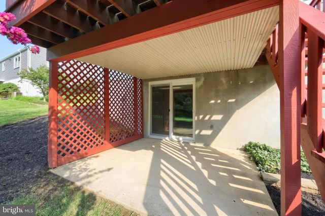 230 KIRSTA LN, Dallastown, PA 17313