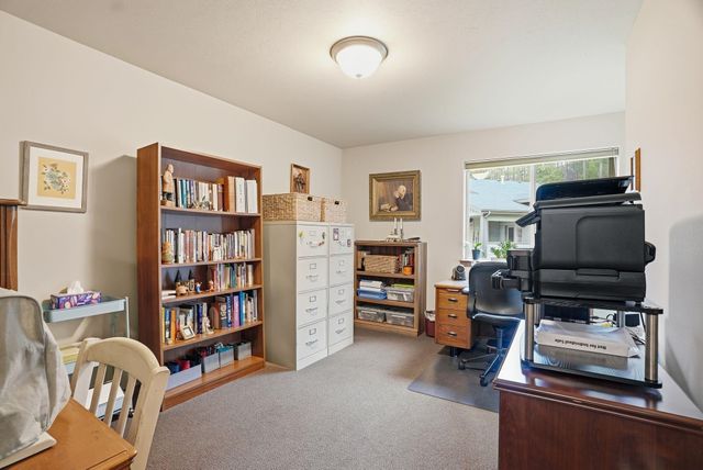 13108 N Mill Rd, Spokane, WA 99208