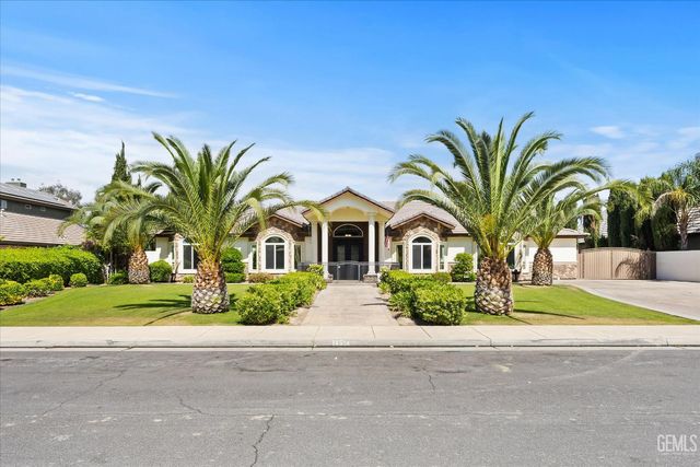 14614 Tribute Way, Bakersfield, CA 93314