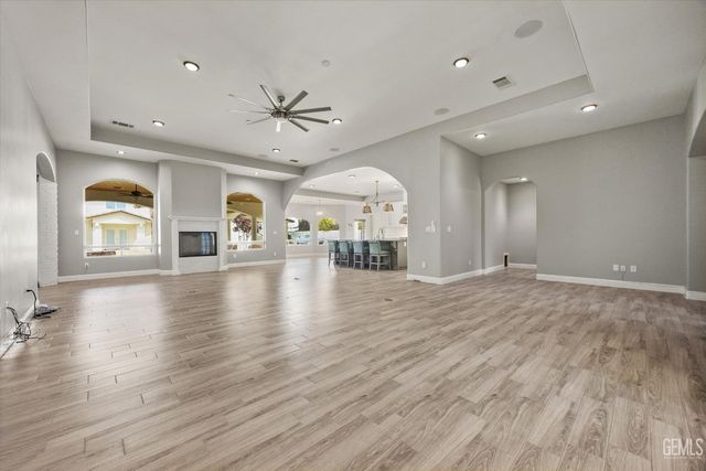 14614 Tribute Way, Bakersfield, CA 93314