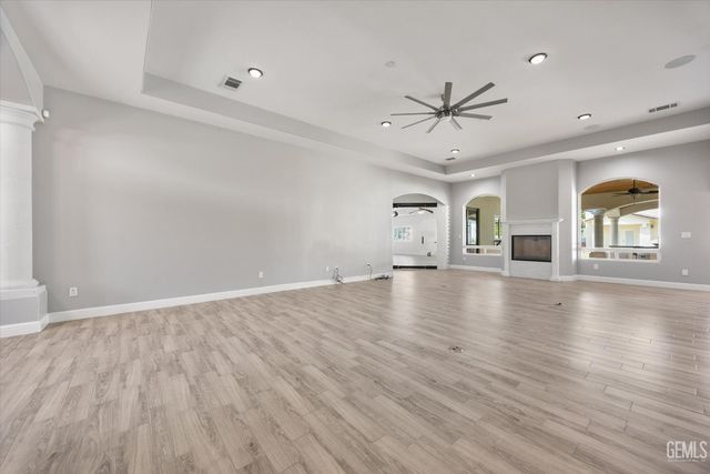 14614 Tribute Way, Bakersfield, CA 93314