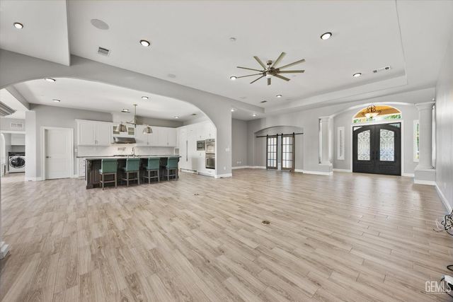 14614 Tribute Way, Bakersfield, CA 93314