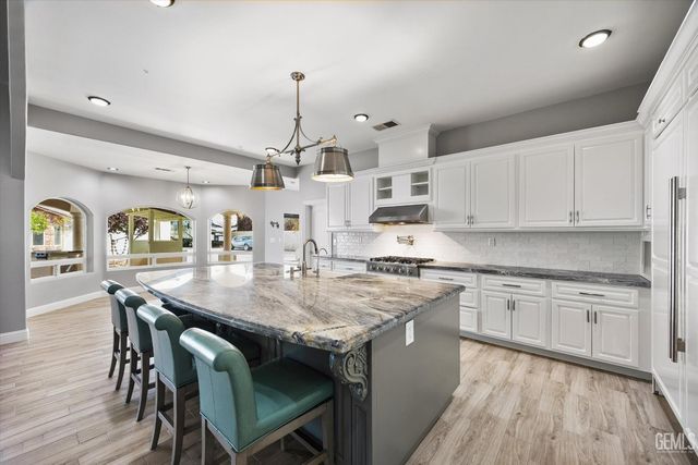 14614 Tribute Way, Bakersfield, CA 93314