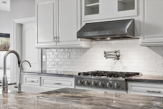 14614 Tribute Way, Bakersfield, CA 93314