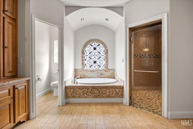 14614 Tribute Way, Bakersfield, CA 93314