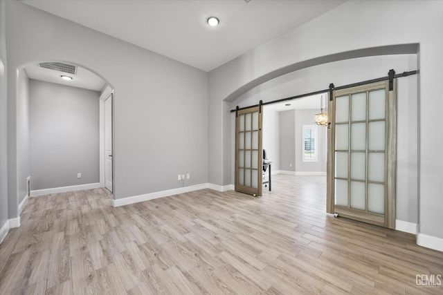 14614 Tribute Way, Bakersfield, CA 93314