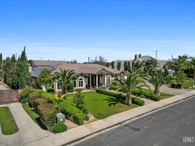 14614 Tribute Way, Bakersfield, CA 93314