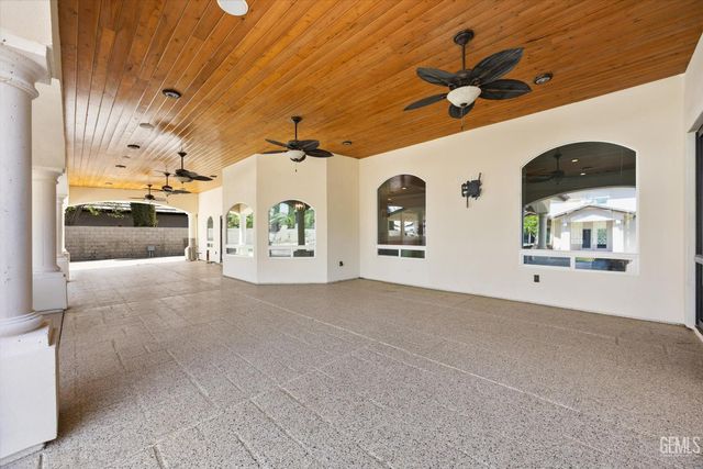 14614 Tribute Way, Bakersfield, CA 93314