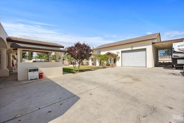 14614 Tribute Way, Bakersfield, CA 93314
