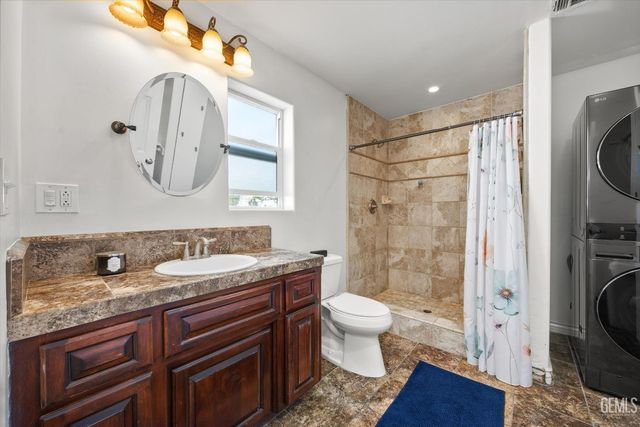 14614 Tribute Way, Bakersfield, CA 93314