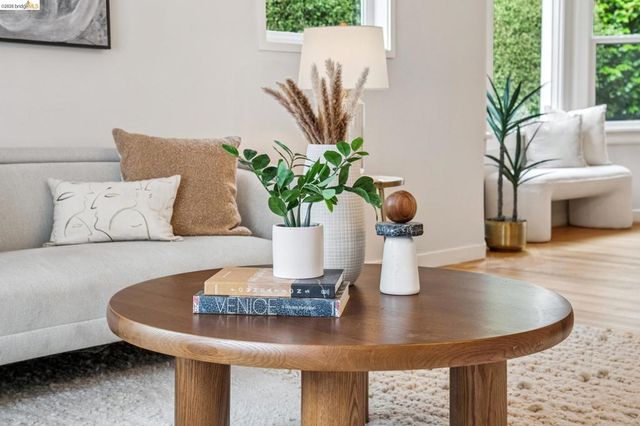 762 Neilson St., Berkeley, CA 94707