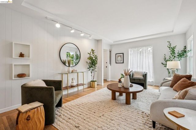 762 Neilson St., Berkeley, CA 94707