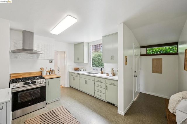 762 Neilson St., Berkeley, CA 94707