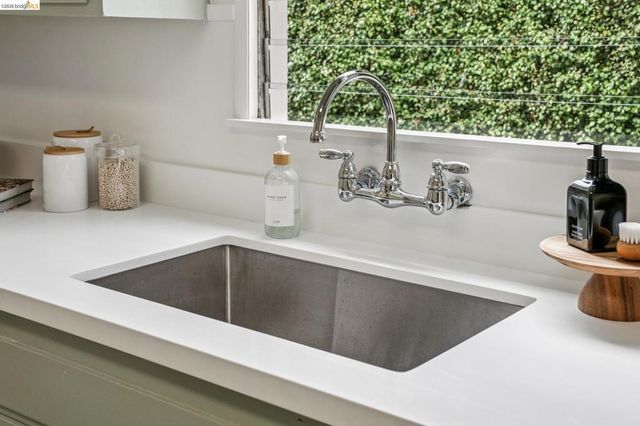 762 Neilson St., Berkeley, CA 94707