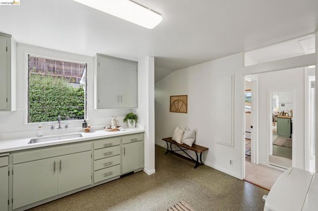 762 Neilson St., Berkeley, CA 94707