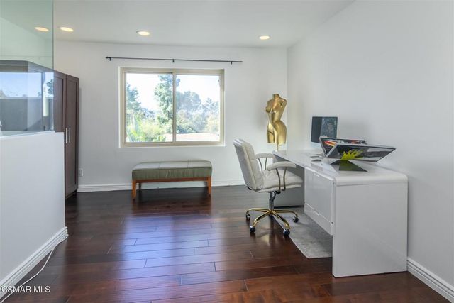 1541 Eucalyptus Circle, Thousand Oaks, CA 91360