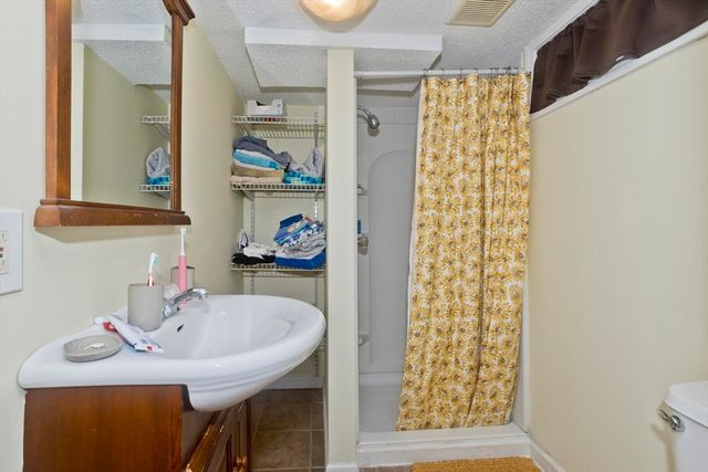 30 Cady St, Ludlow, MA 01056
