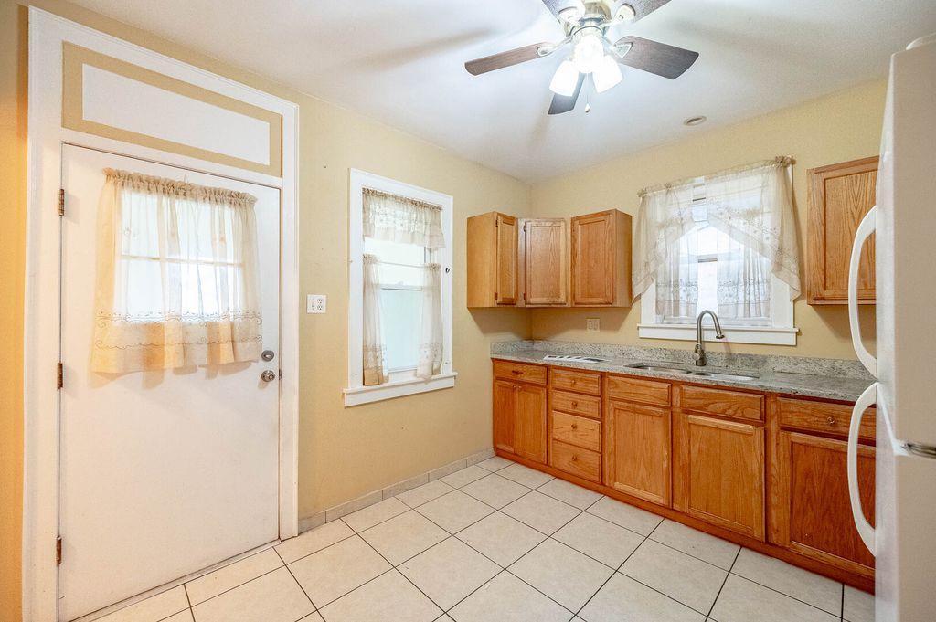 3543 N Nagle Avenue, Chicago, IL 60634 — photo 5