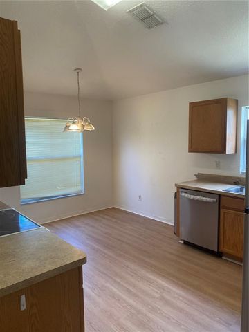 135 STEWART LAKE LOOP, Groveland, FL 34736