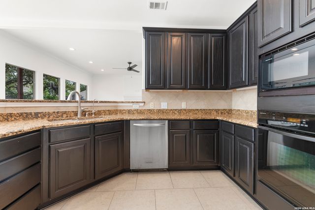 24314 BEAR MTN, San Antonio, TX 78258