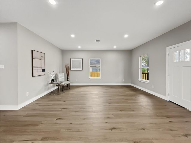 4206 Chapman Street, Houston, TX 77009