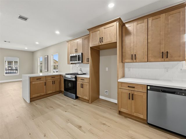 4206 Chapman Street, Houston, TX 77009