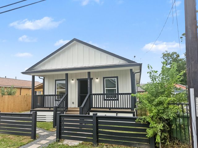 4206 Chapman Street, Houston, TX 77009