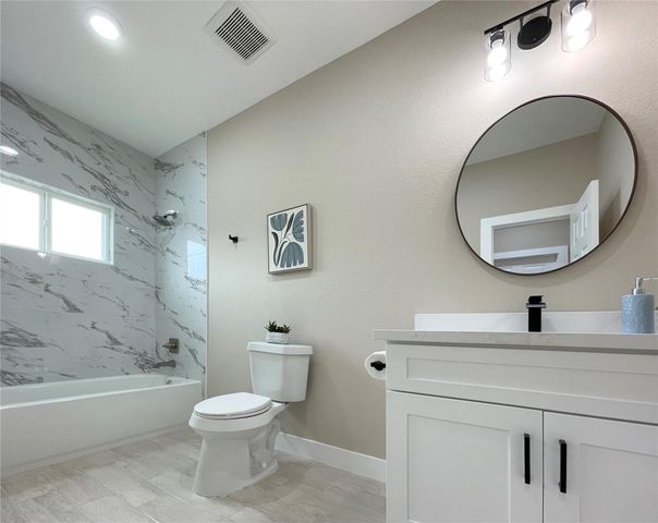 4206 Chapman Street, Houston, TX 77009