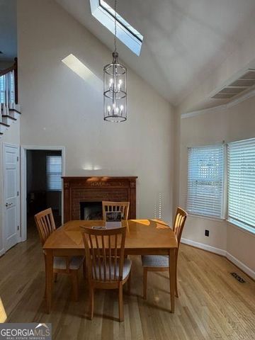 5711 Brynwood Circle NW, Acworth, GA 30101