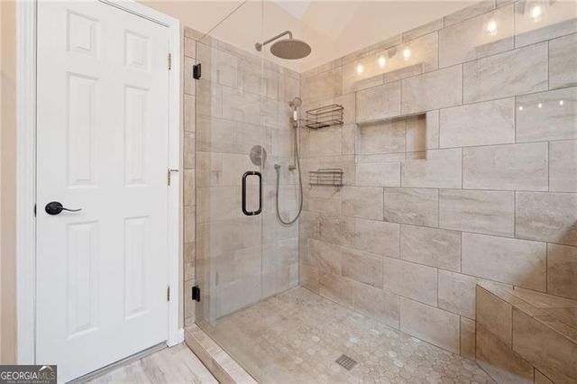 5711 Brynwood Circle NW, Acworth, GA 30101