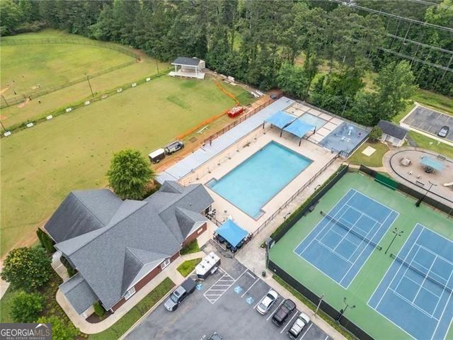 5711 Brynwood Circle NW, Acworth, GA 30101