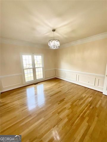 5711 Brynwood Circle NW, Acworth, GA 30101