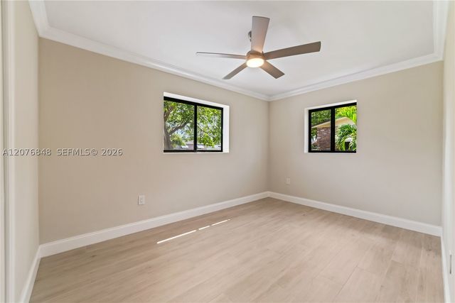 220 N 69th Ter, Hollywood, FL 33024