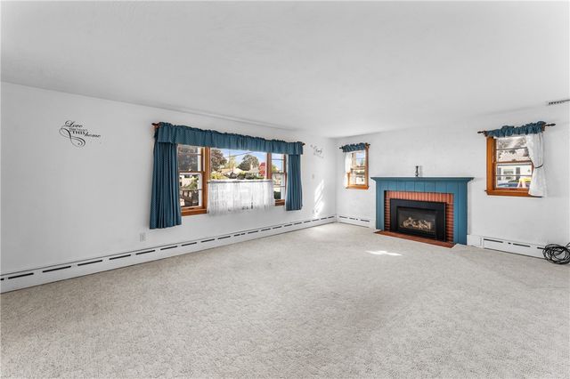 95 Federal Street, Pawtucket, RI 02861