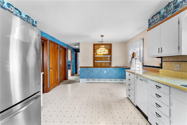 95 Federal Street, Pawtucket, RI 02861