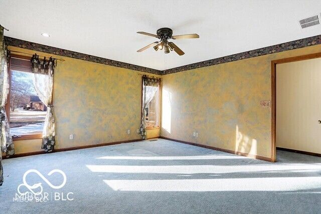 5272 N Graham Road, Whiteland, IN 46184