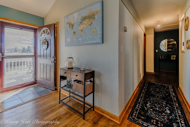 533 Bethany Road, Sycamore, IL 60178